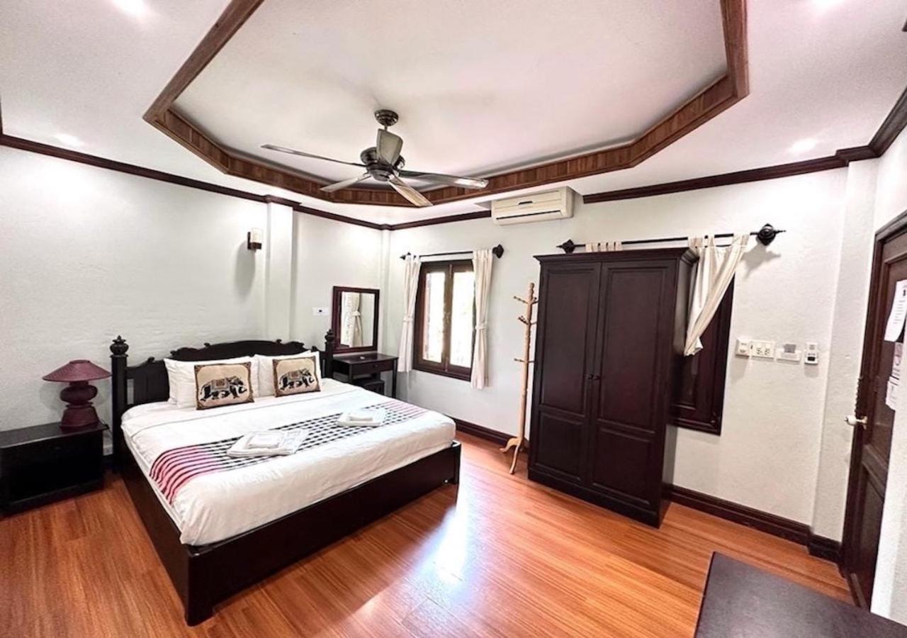 Y Not Lao Villa Luang Prabang Extérieur photo